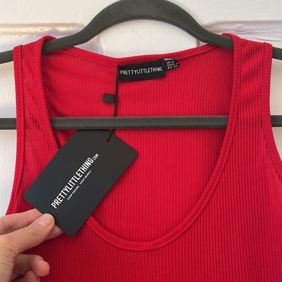 ***WILL BE DONATED IF NOT SOLD THIS WEEK***PLT Red Ribbed Summer Dress - Picture 4 of 9